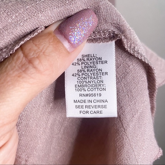 NWT Boho Mauve FLOWY 3/4 Sleeve Lace and linen Peasant Blouse Large Studio JPR - Picture 16 of 16